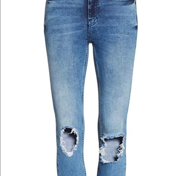 🔥 Free People Ripped Jeans NWT - Picture 6 of 8